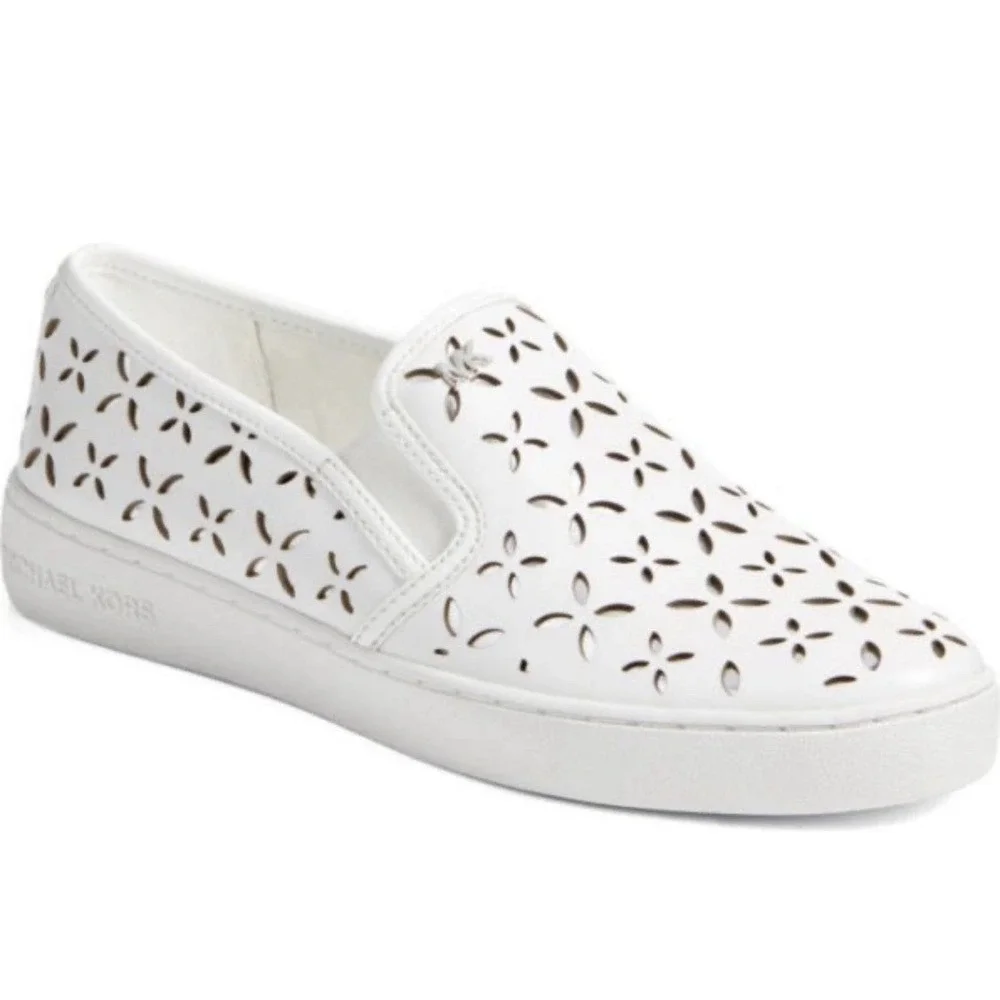 Michael KORS KEATON WHITE MK LOGO LASERED SILVER CUT OUT SLIP ON SNEAKERS 6M
